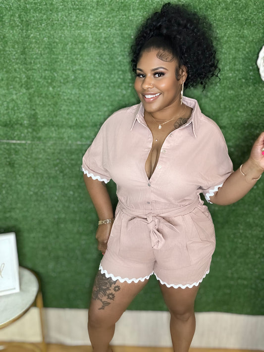 The “Soft Girl” Romper (Blush)