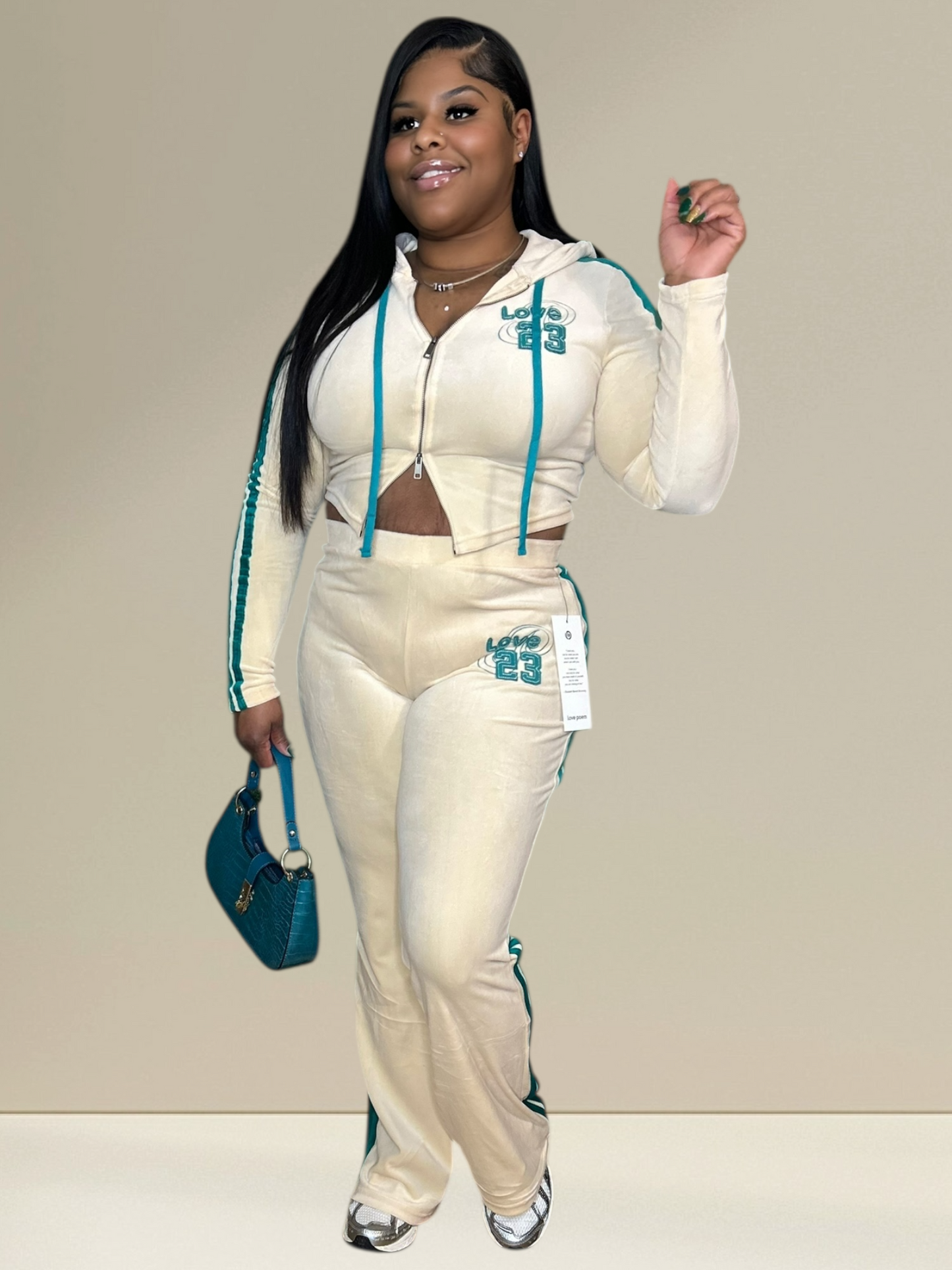 “Love In Motion” Velour (Beige/Teal)